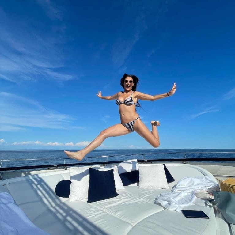 40 yaş üstü bikini giymeye hazır