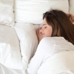 Kaynatmaya son! Tambura sadece birkaç kaşık koyun ve yatağınız tertemiz olsun ➤ haberion.com