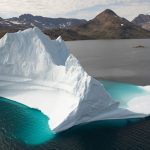 乘客拍下游轮撞上冰山的瞬间（观看视频） ➤ haberion.com