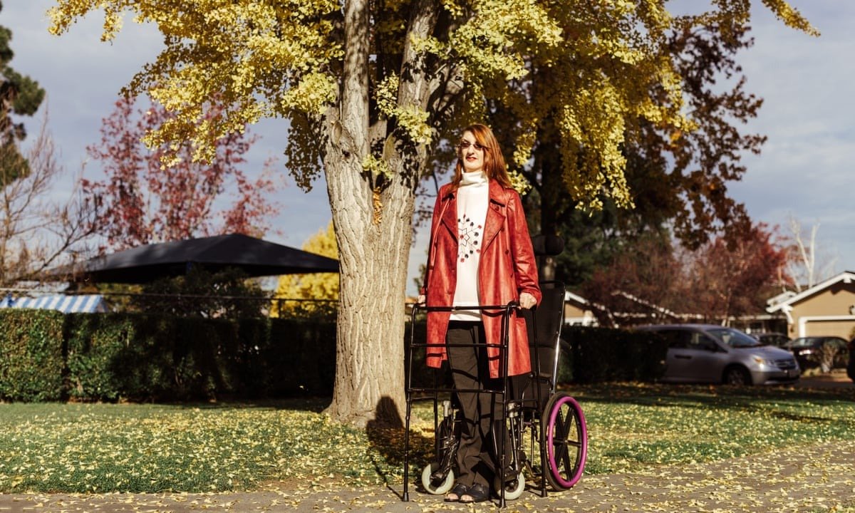 The Life of the Tallest Woman in the World: “I Understand That People Are Interested”