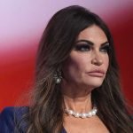 Kimberly Guilfoyle is almost unrecognizable without her signature hair extensions ➤ haberion.com