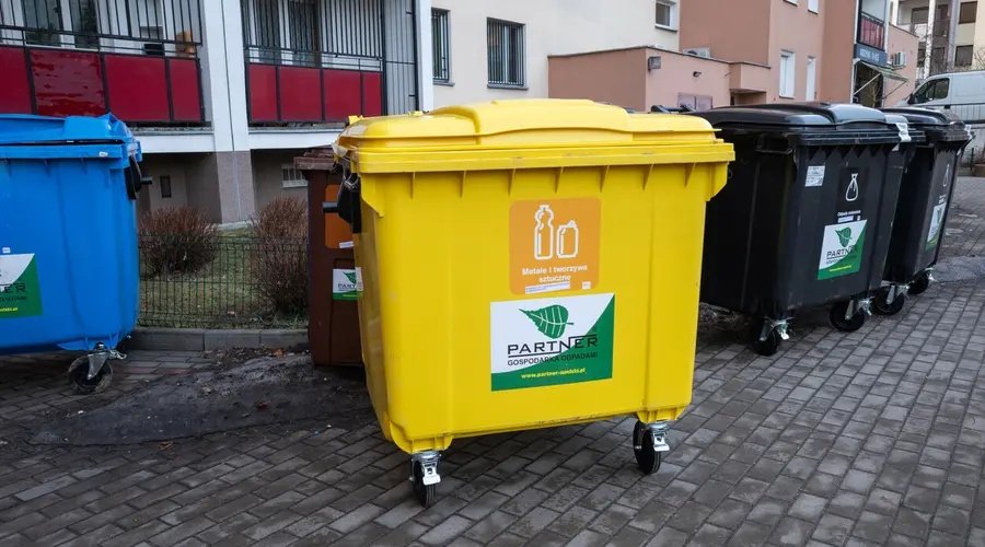Polityka śmieciowa w Polsce zmieni oblicze. Rządowe plany spowodują, że Polacy znów będa płacić więcej?