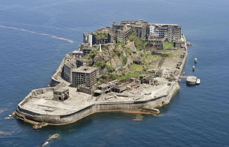 The Mystery of Ghost Island: Three Lives Defying the Impossible