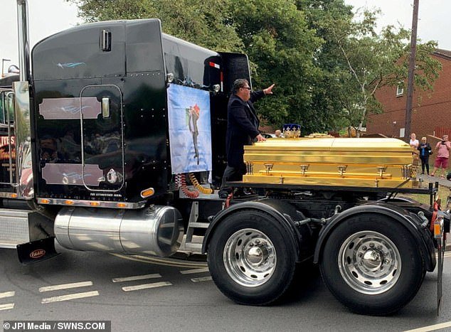 Inside the Million-Dollar Funeral of a Gypsy King: TVs, Gold, and Underground Mansions!