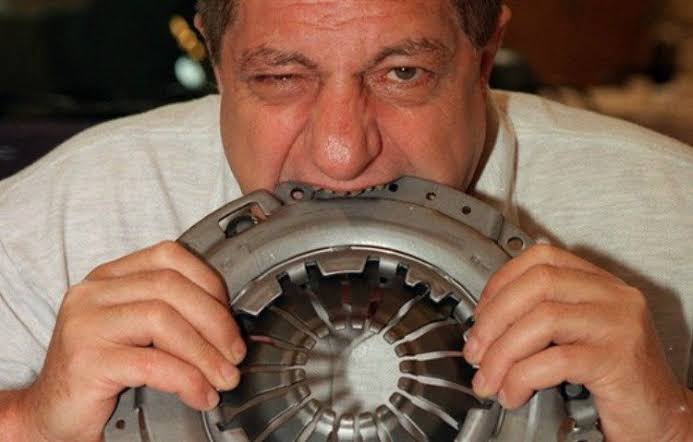 The Man Who Ate an Airplane: The Incredible Story of Michel Lotito ➤ Главное.net