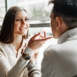 7 semne că o femeie căsătorită își dorește mai mult decât prietenie de la un bărbat ➤ haberion.com