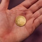 Attacca una moneta alla finestra della cucina ➤ haberion.com