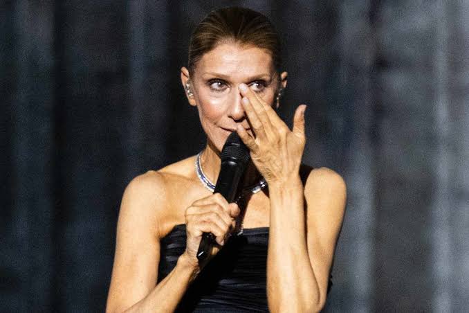 Céline Dion a fost copleșită de emoție pe scenă: a susținut din nou un concert complet după șase ani ➤ Главное.net