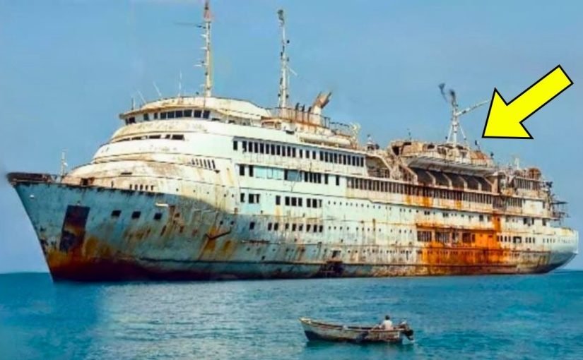 A Boat Missing for 20 Years Suddenly Reappears — What a Fisherman Finds Inside Is Chilling ➤ haberion.com